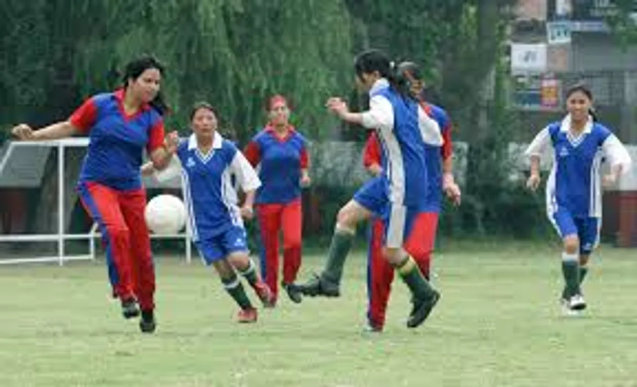 Oxigen Services sponsors Young Women’s Soccer Sporting Association AMMA FC to reach out to the youth