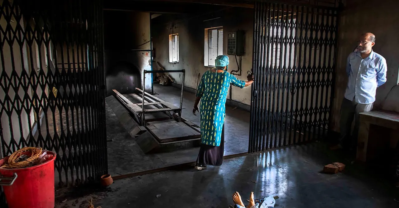 Woman crematorium worker in West Bengal