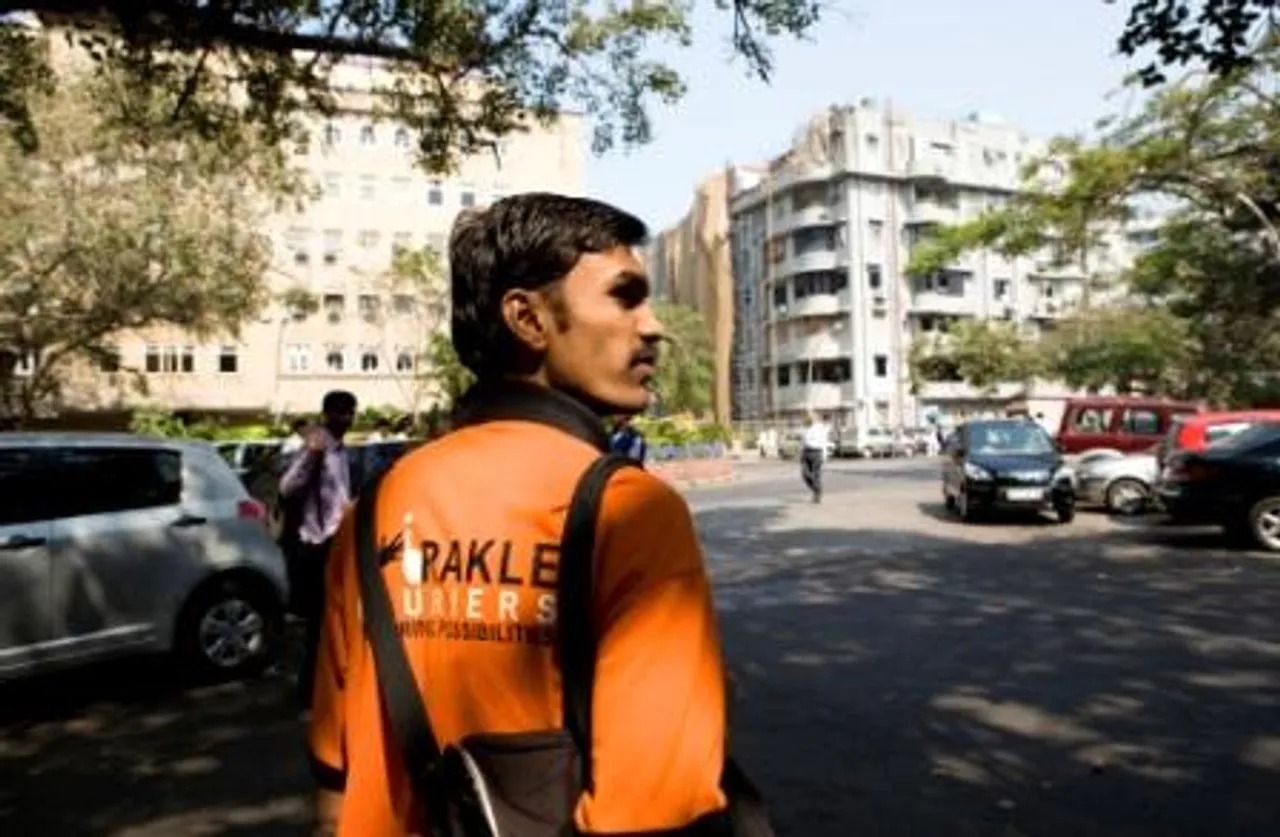 Mirakle Couriers: Career Haven for the Deaf