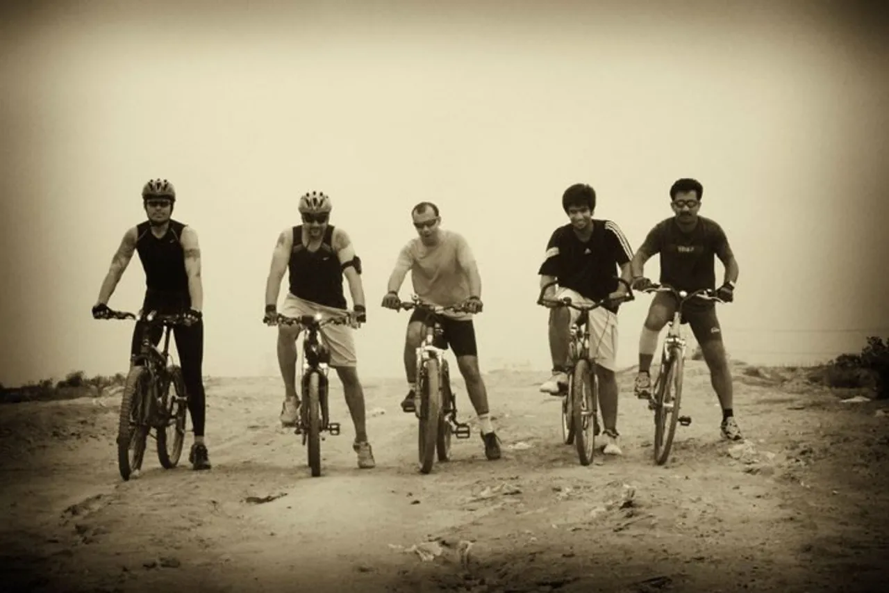Delhi Cyclists: Conquering the Road Ahead - Pedal by Pedal