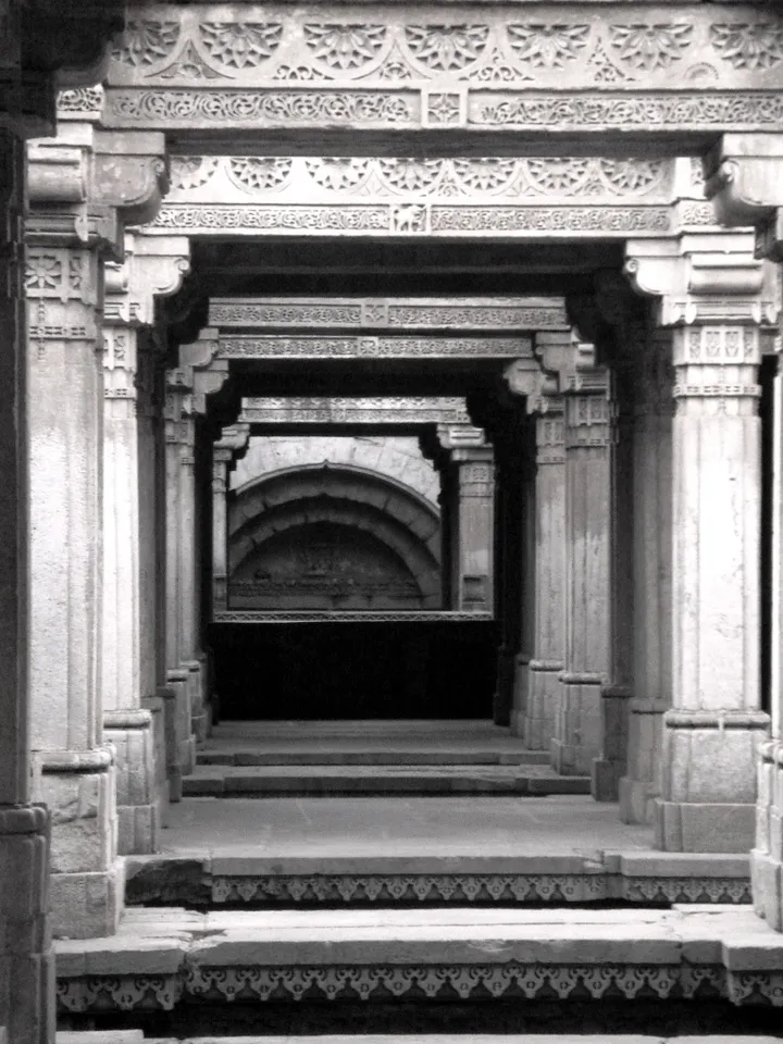 Step into a Stepwell - See the Adalaj Ni Vav
