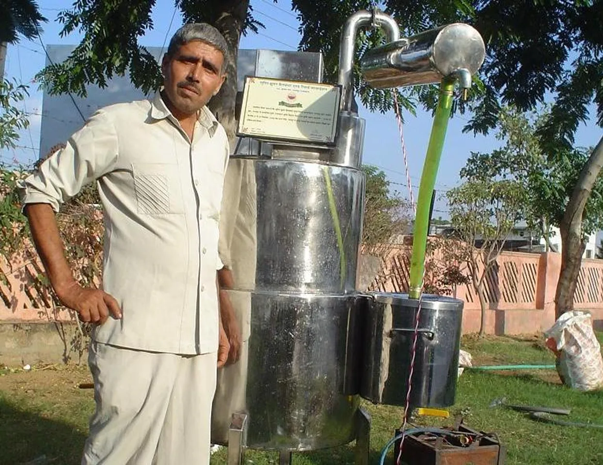 How Rickshaw-Puller Dharamveer Singh Became A Successful Entrepreneur Through #Innovation