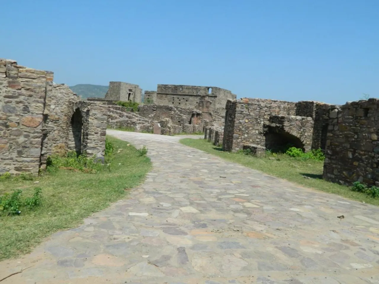 The Only "Legally Haunted" Place In India Where You Are Not Allowed To Enter After Sunset!