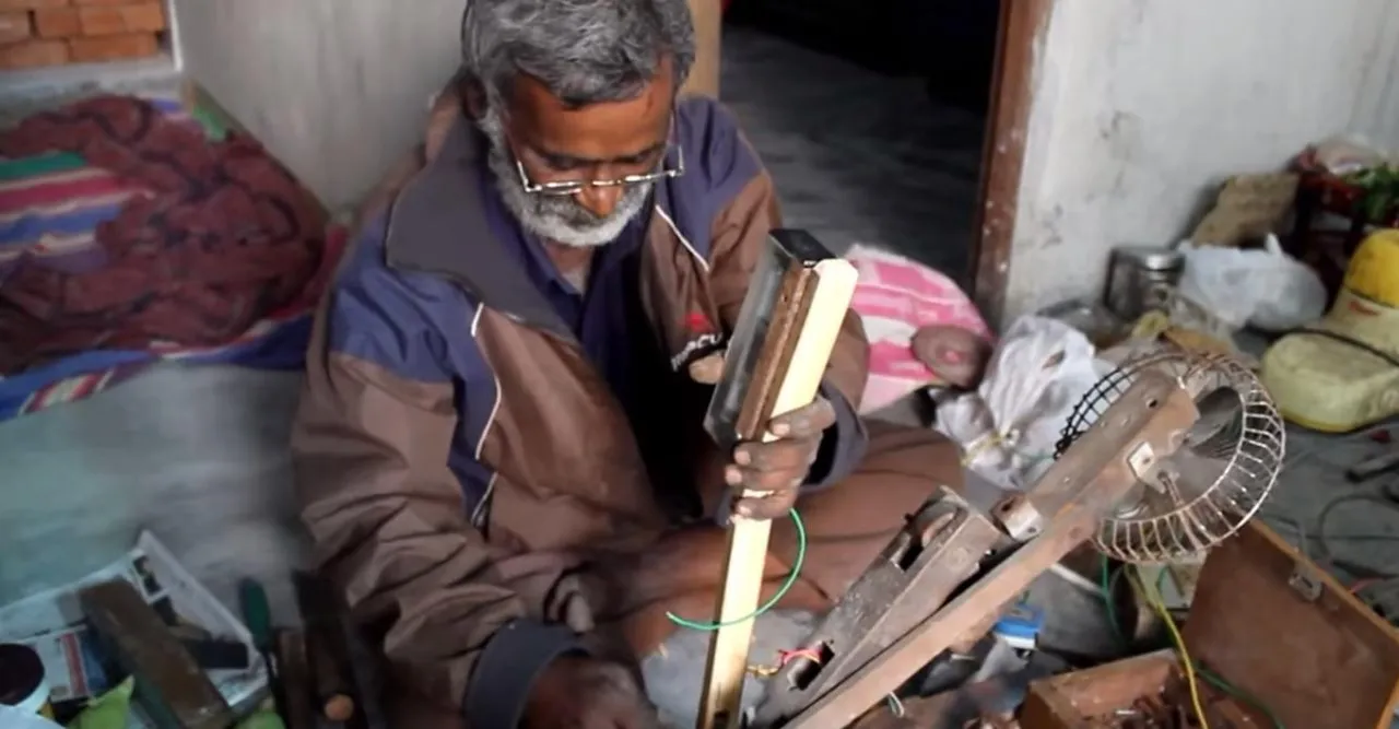 This Frugal Innovation By A Street Side Corn Roaster Will Blow Your Mind