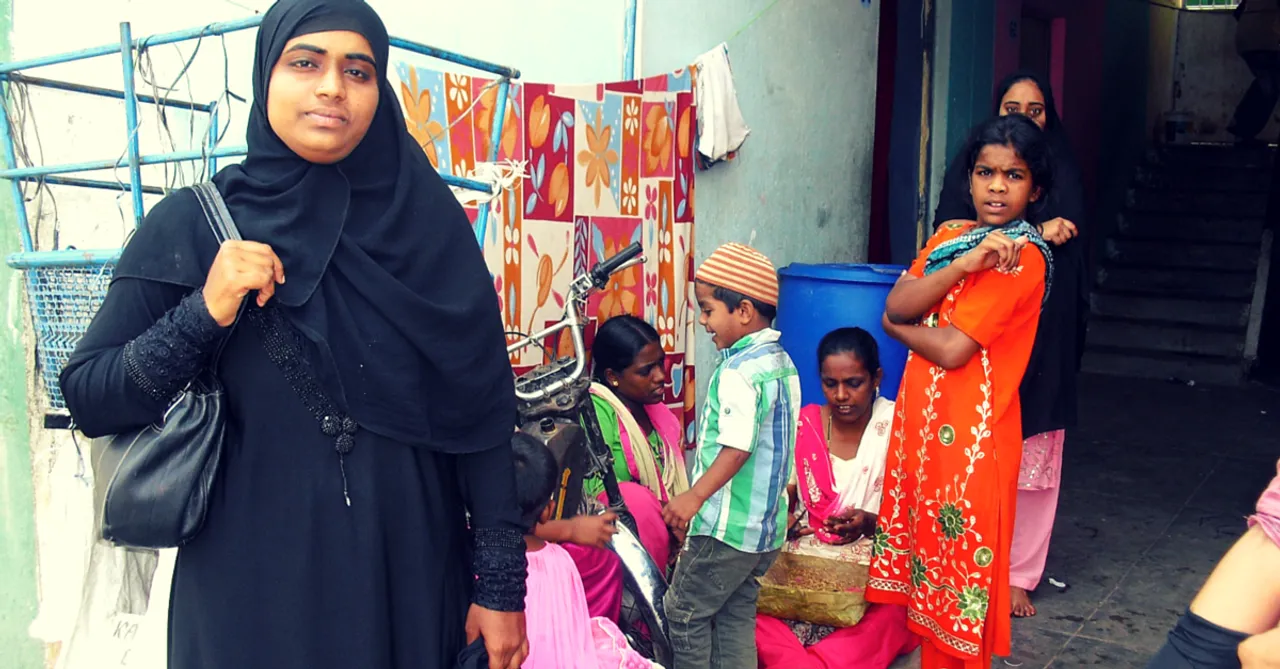 How Zaiba Becomes "Pilelo Didi" to Change the Game for Hundreds of Children in a Mysore Slum