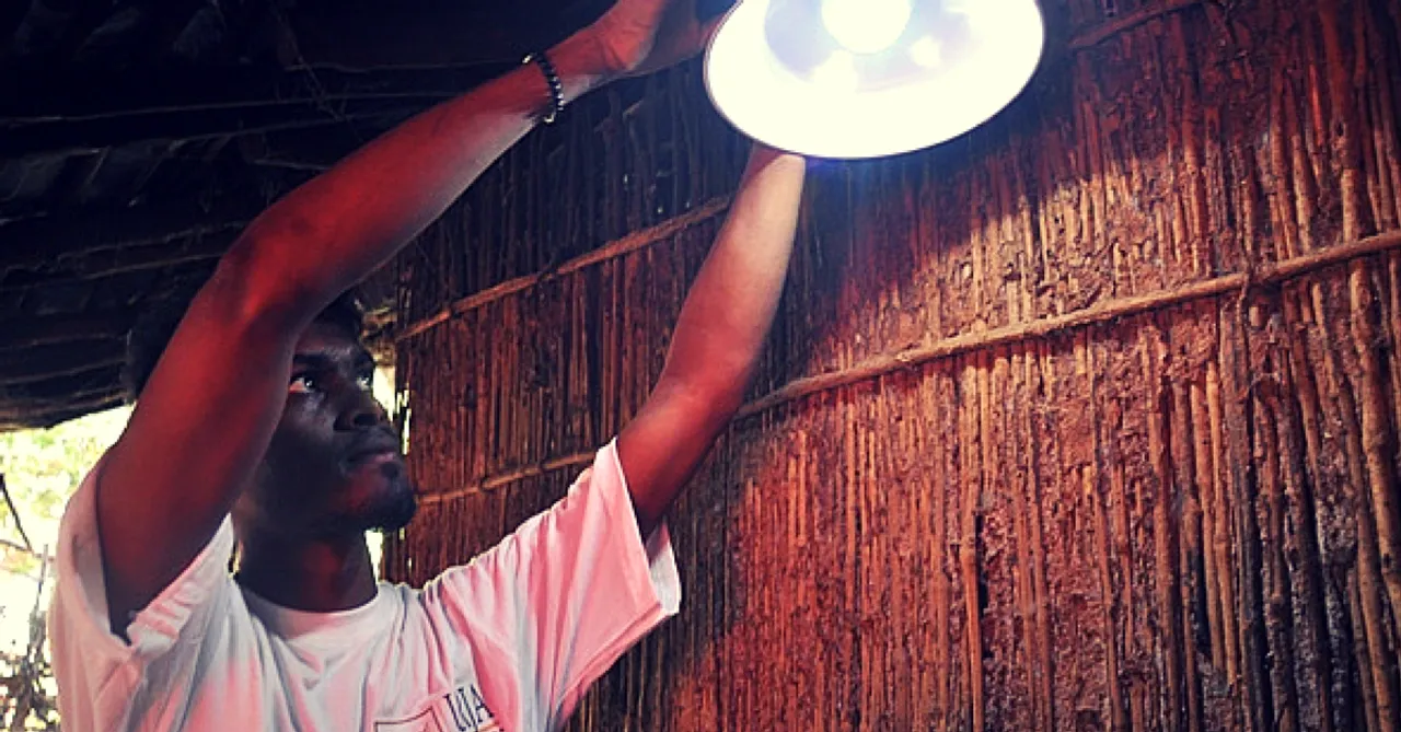 How One Man got his Slum to use Solar Power