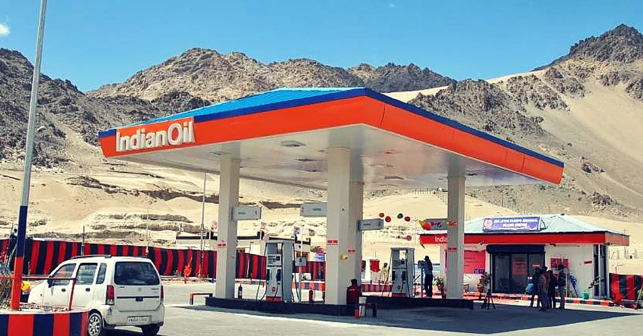 Over 2000 Fuel Outlets in the Country Will Soon Run on Solar Power