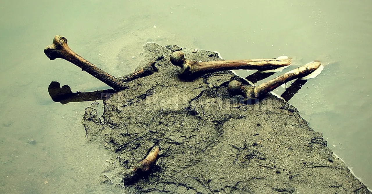 Experience the Trek to the Enigmatic Skeleton Lake of Roopkund. In 10 Stunning Photographs.