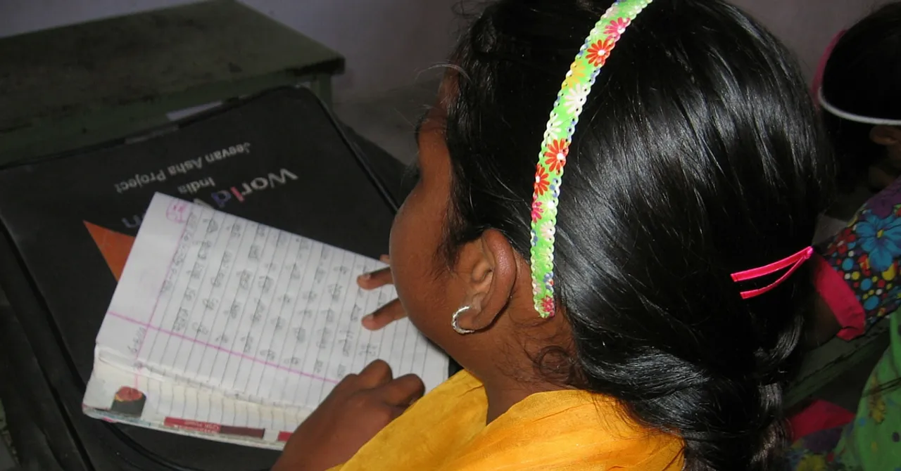 Sex Workers Defy Tradition: "Our Daughters Will Not Be Prostitutes, They Will Study."