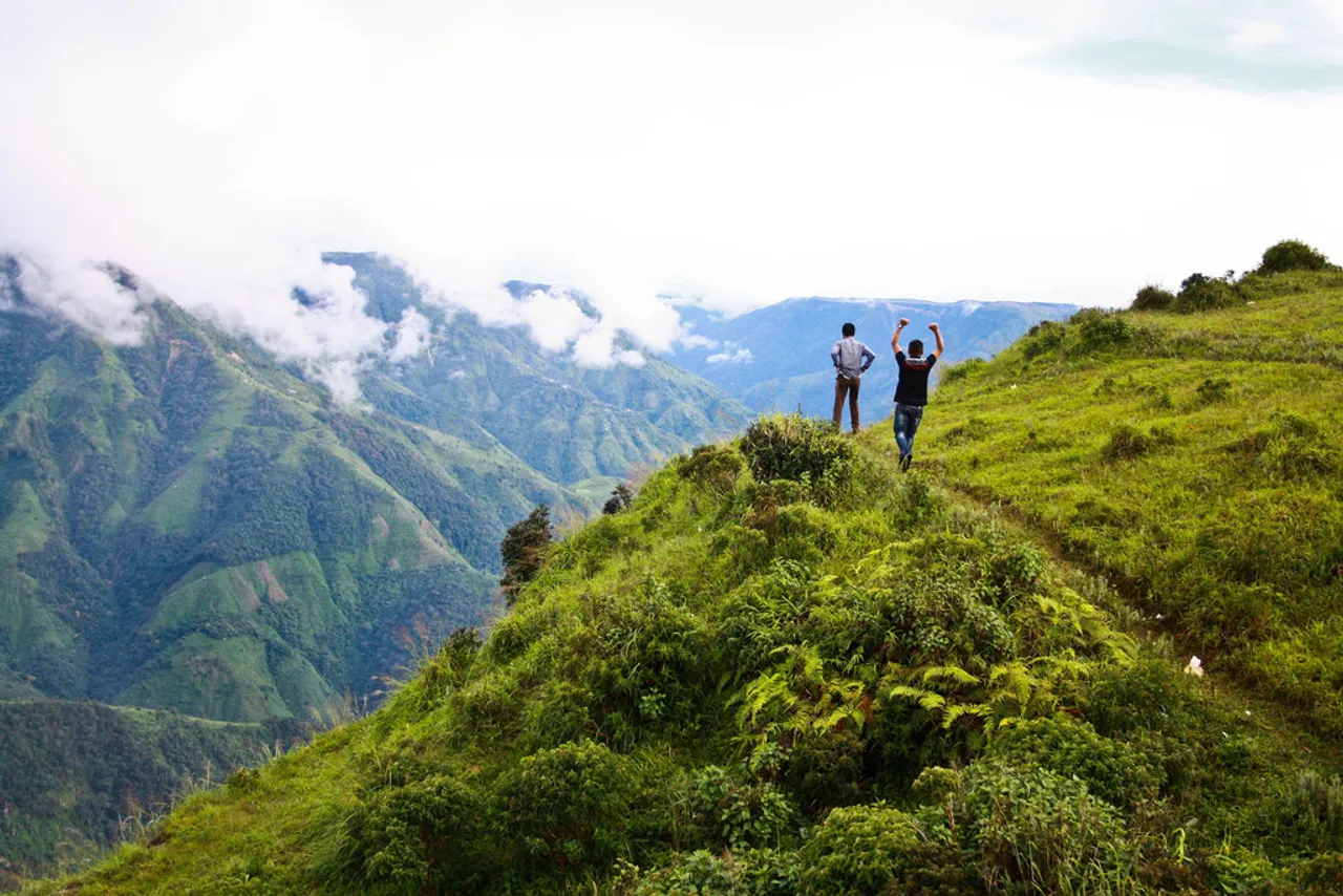 Laitlum Canyons: Take a Trip into the Heart of Meghalaya's Natural Wonder