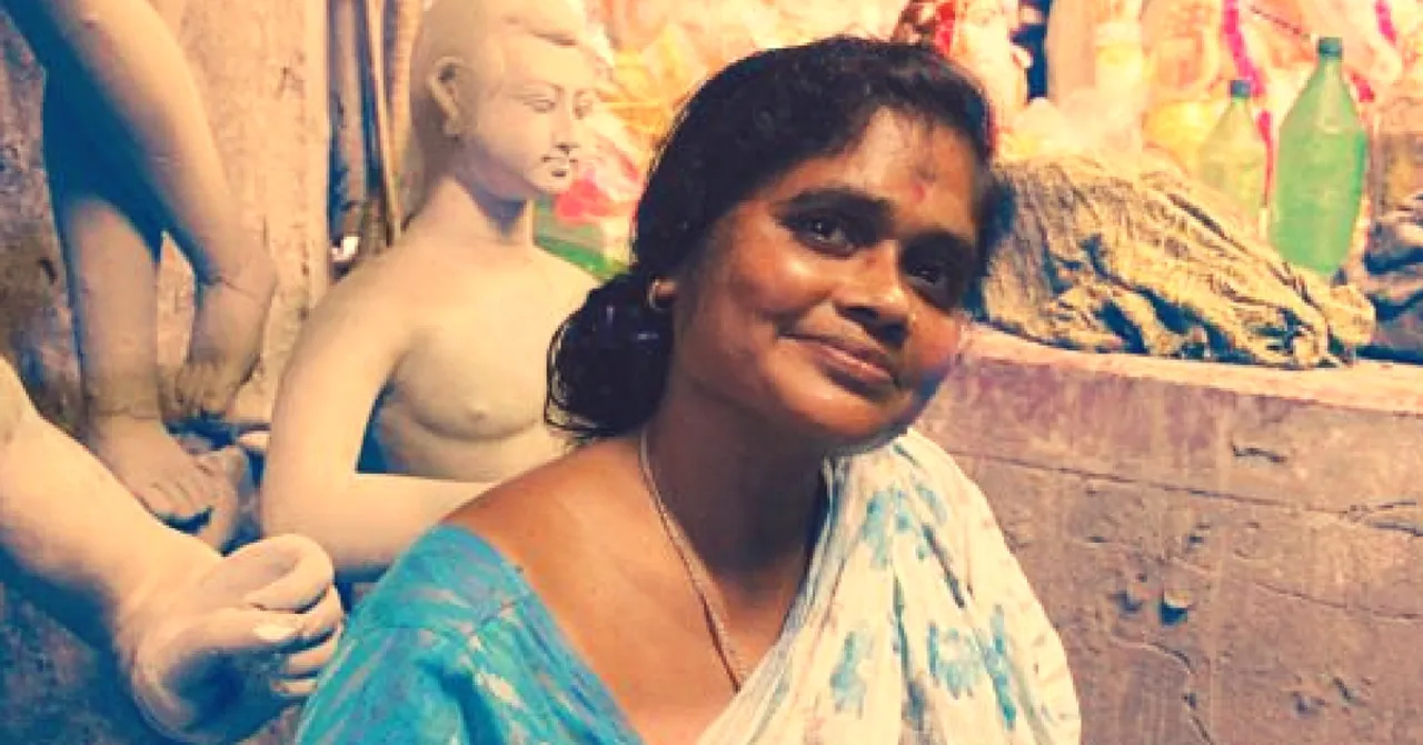 TBI Blogs: Meet the Artisan Who Created India's First Androgynous Idol of Goddess Durga