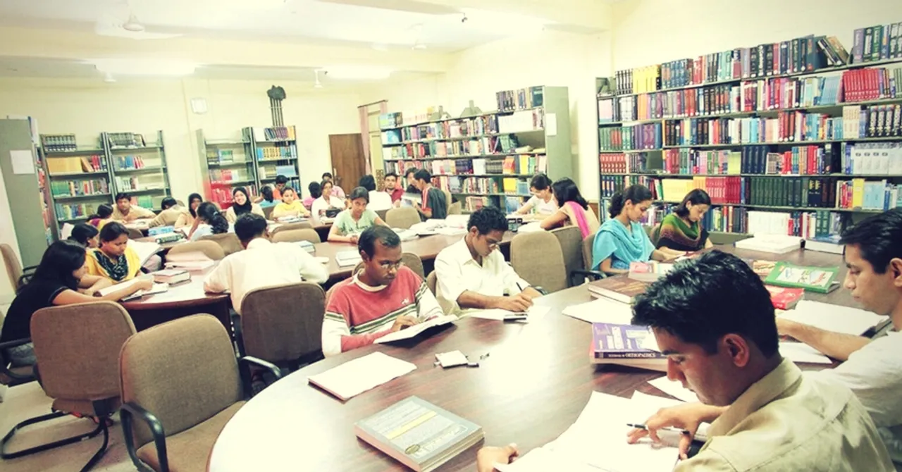 Meet Pradeep Rawat: Ex-Politician Turned Science Geek Who Now Runs a Public Library