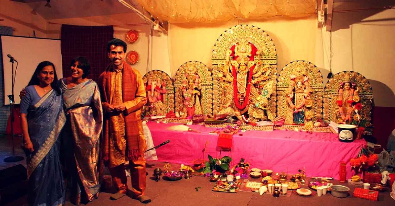 How a Radio Station is Reuniting Families With Its 'Pardes to Swades' Campaign for Durga Puja