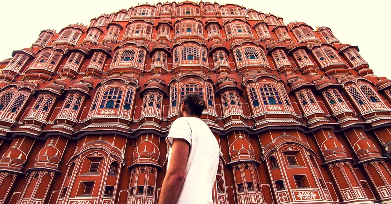 From Fun Holi Celebrations to Amazing Food - a Swedish Nomad Gives 12 Reasons to Visit India
