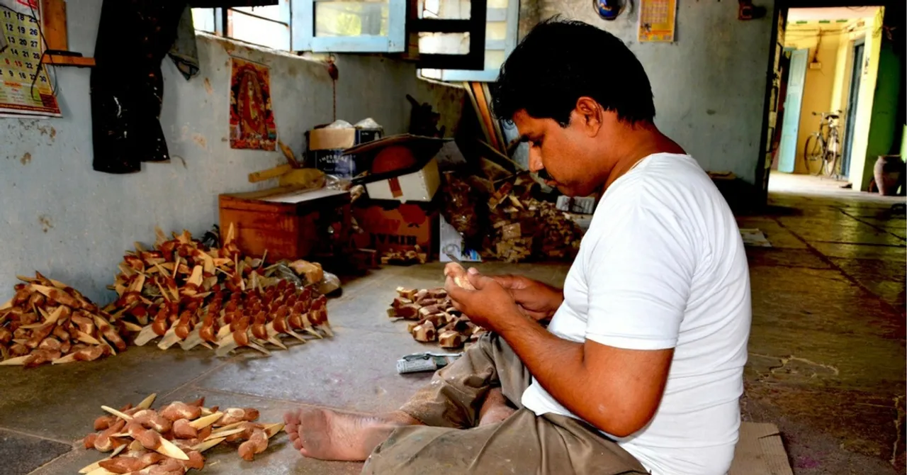 TBI Blogs: How Telangana’s Dying Nirmal Art Form Was Saved by an Innovative Solution from the Artisans