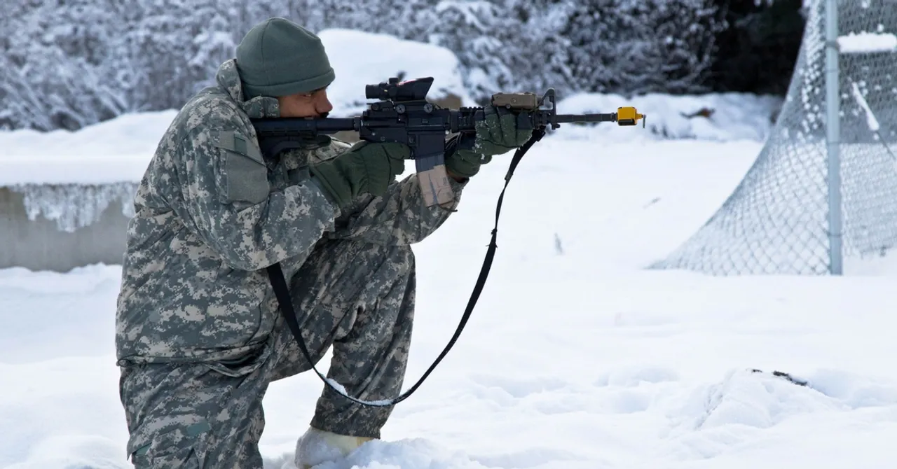 Govt Doubles Allowance for Brave Jawans in Siachen & Other Troops Under the 7th Pay Commission
