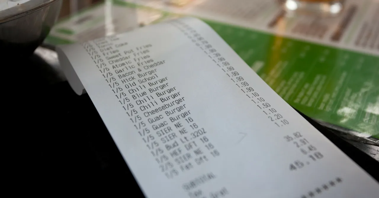End of '10% Service Charge' at Restaurants? Govt Plans to Tax Charges on Extra Income
