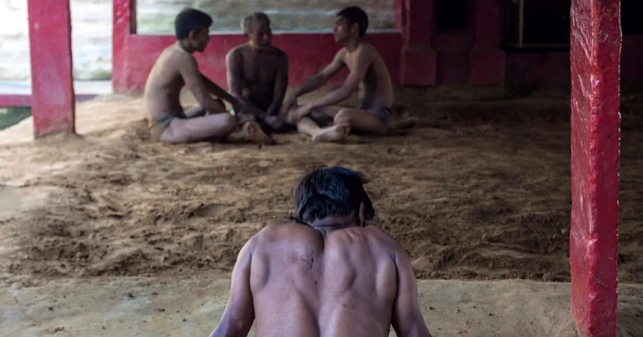 Varanasi Akhara Breaks 405-Year-Old Tradition, Will Let Women Wrestle From This Diwali