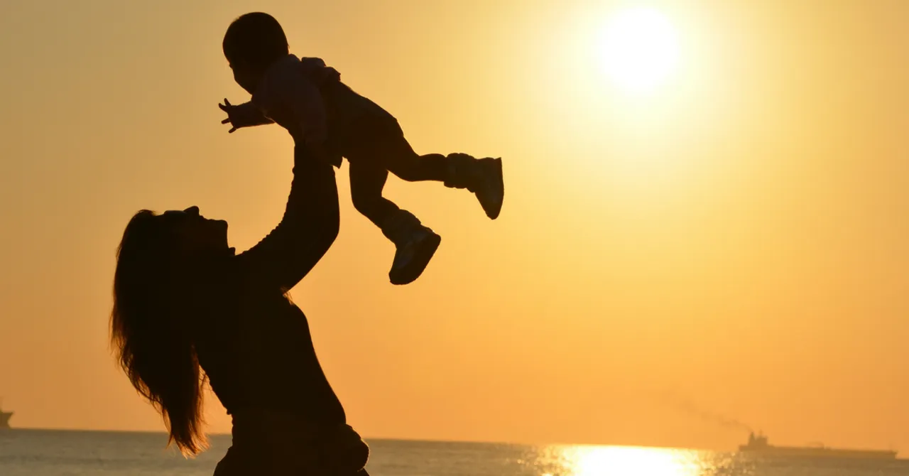 Unwed Mothers Can Leave Father's Name Blank In Child's Birth Proof: Bombay HC