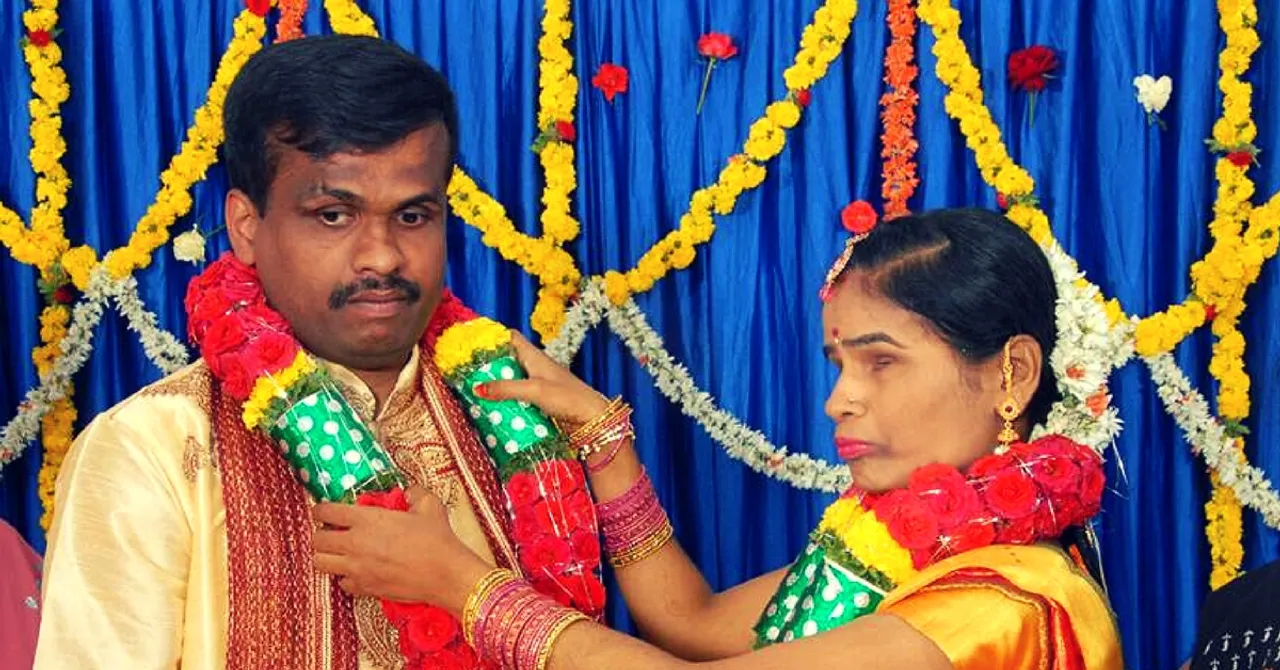 Defying Stiff opposition, Bengaluru Folks Help Visually-Impaired Couple Tie the Knot!