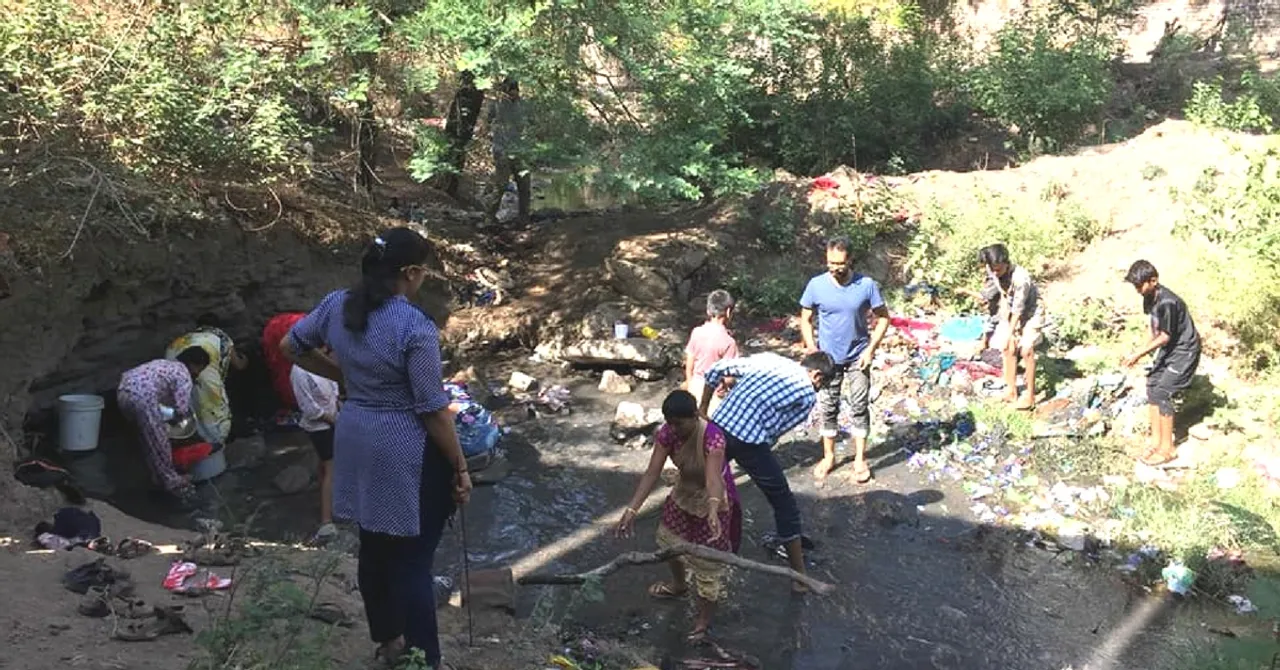 Pune Locality Comes Together to Revive & Protect Its Ancient Natural Springs!
