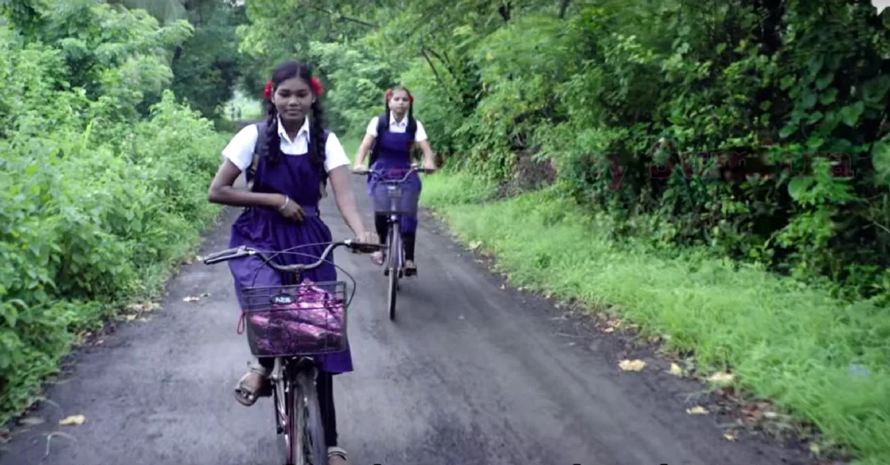 Video: Mumbai Dentist's Humble Gift Transforms Lives of Kids in Remote Village!