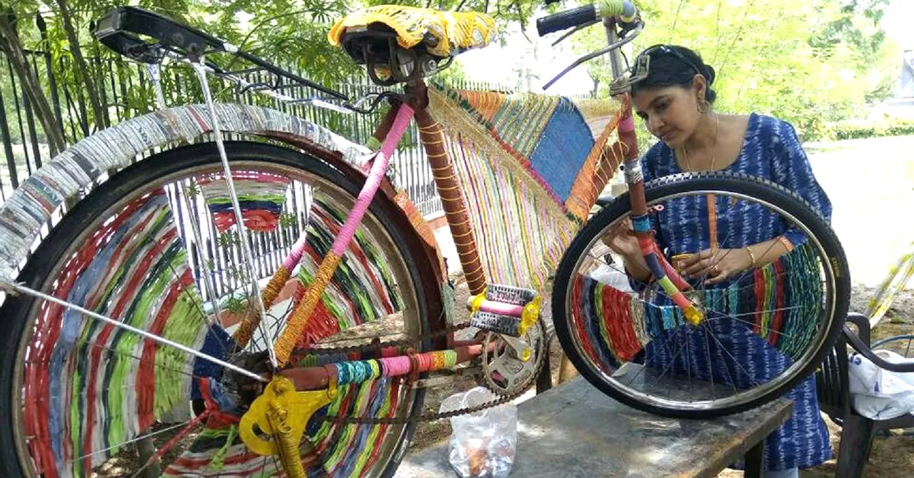 This Waste Warrior from Jaipur Weaves 'Magic' from World's 3rd Largest Pollutant!