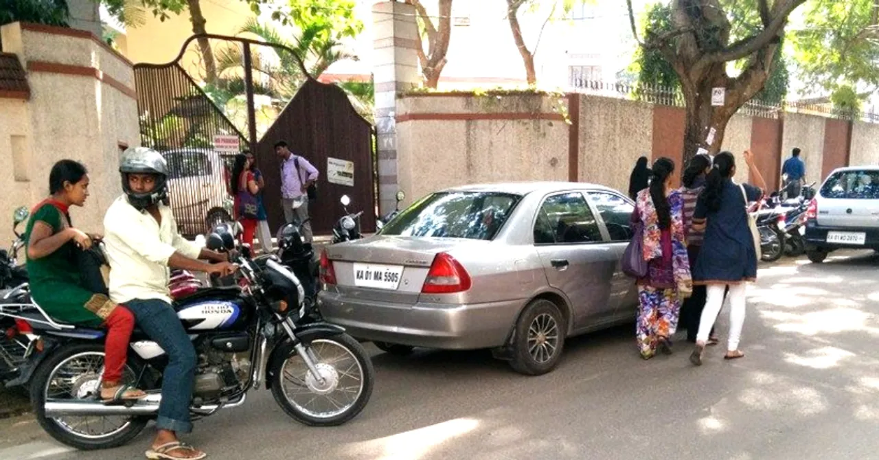 Opinion: Why Free Parking On Public Roads Is A Practice That India Must End