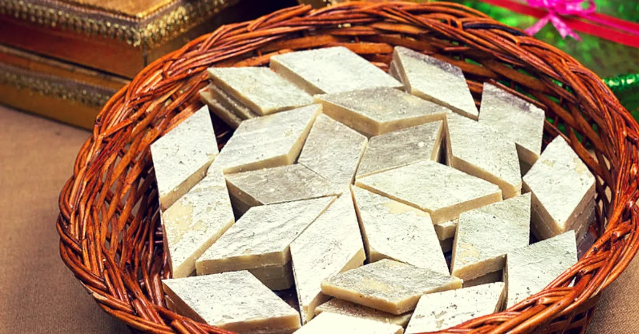 Sweet Shops Raided in Delhi: Simple DIY Hacks to Detect Food Adulteration This Diwali!