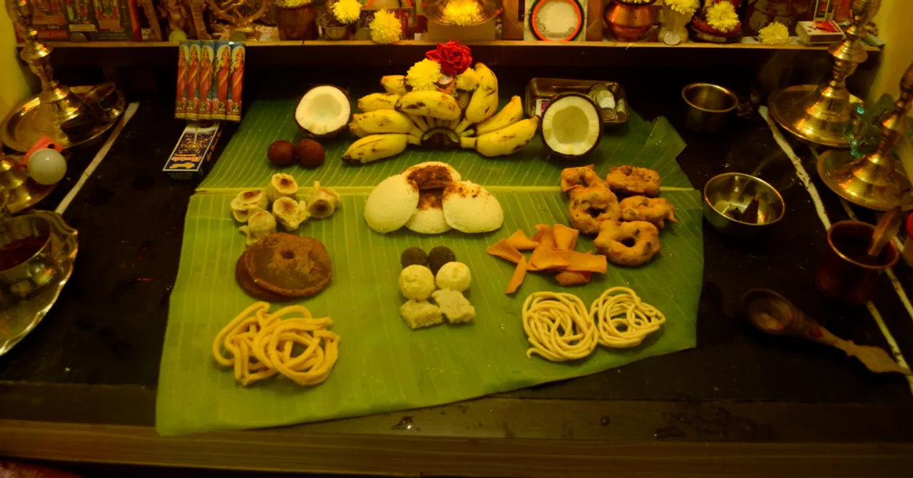 Stay Fit Without Skipping The Mithai: The Guilt-Free Guide to Eating Smart This Diwali!
