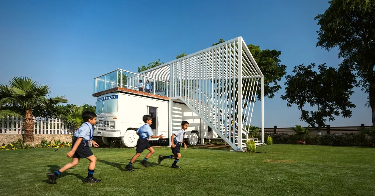 20-YO School Bus Upcycled Into Stunning Open-Air Theatre. Check Out Pics!