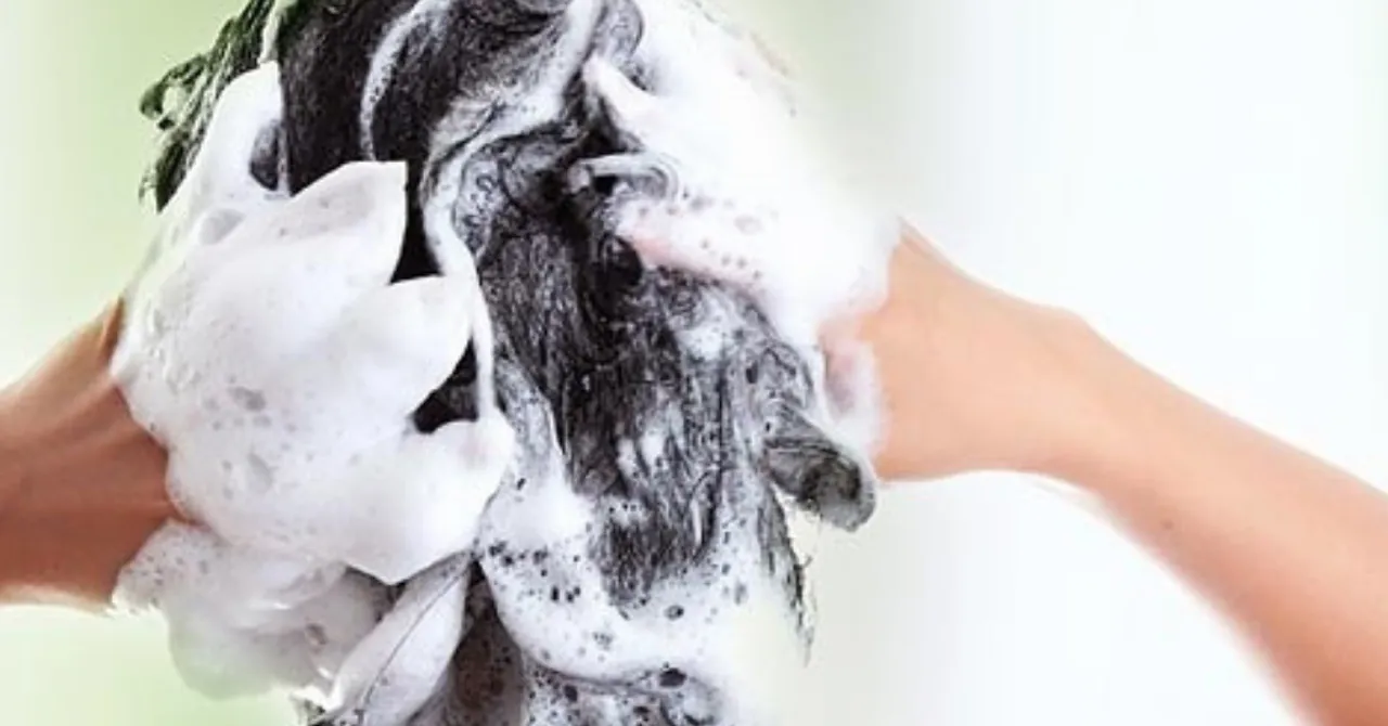 How India Gave 'Shampoo' To The World, Thanks to a Young Barber From Patna!
