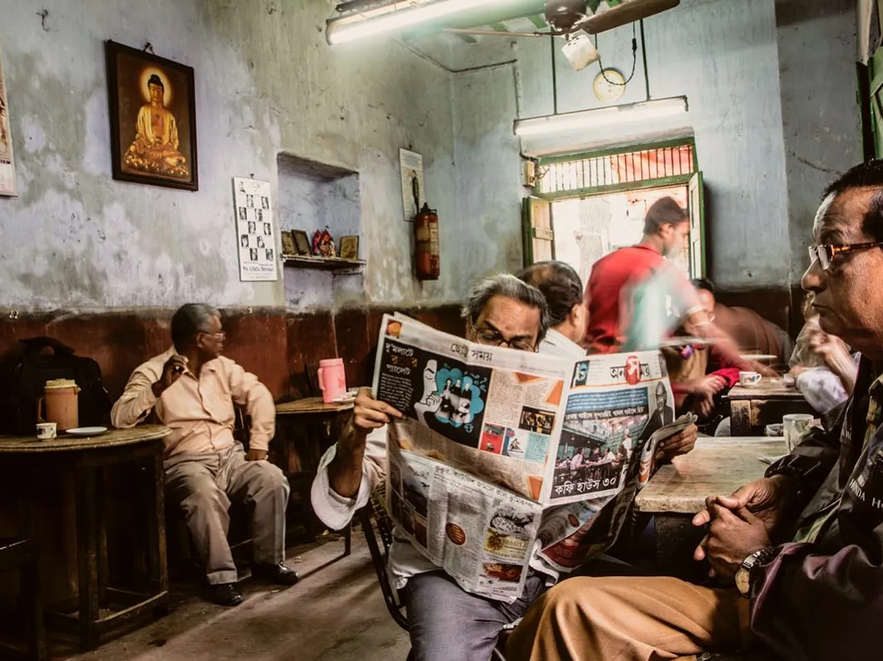 Food With Dollops of History: 5 Iconic 'Cabins' Where Kolkata's Obsession With Eating Out Began
