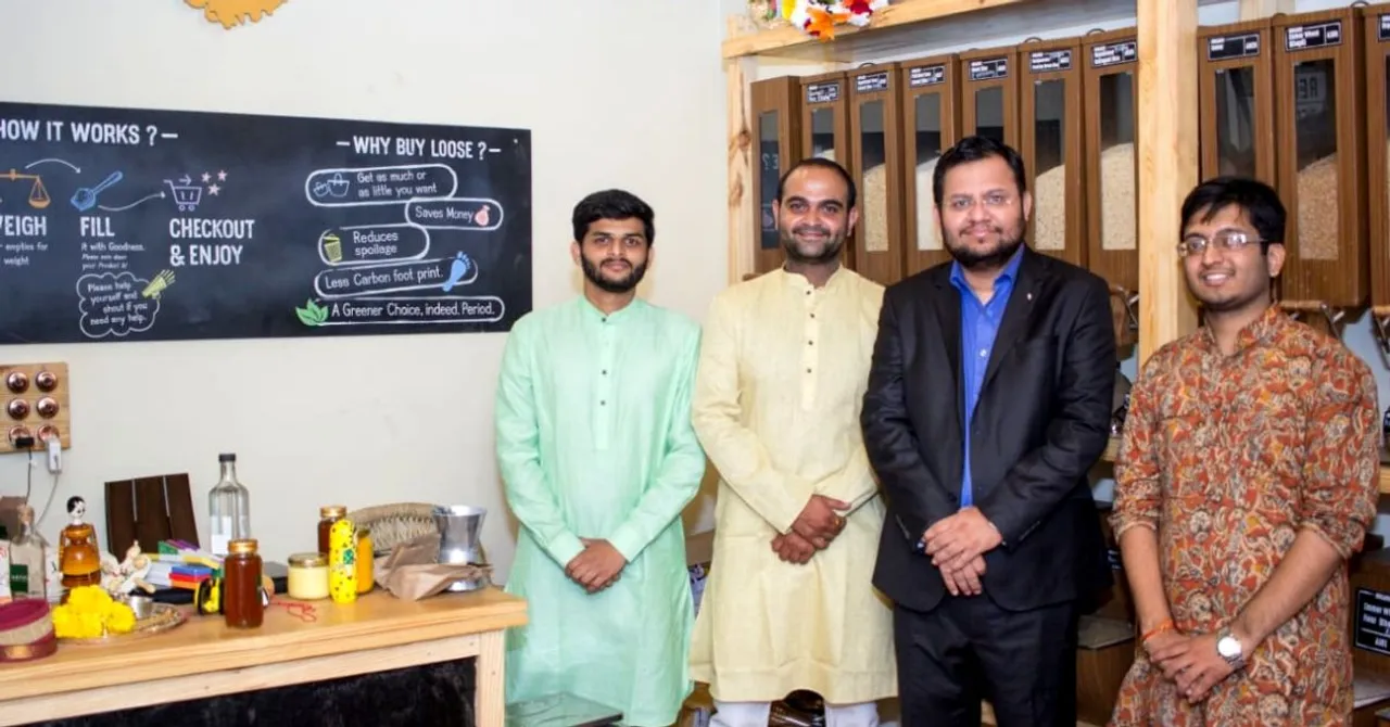 Friends Leave Cushy Jobs to Open Maharashtra's First Zero Waste Store, Now Empower 8000 Farmers!