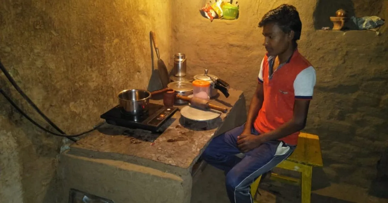 Thanks to IIT-B's Invention, MP Gets India's First Village With All-Solar Kitchens!