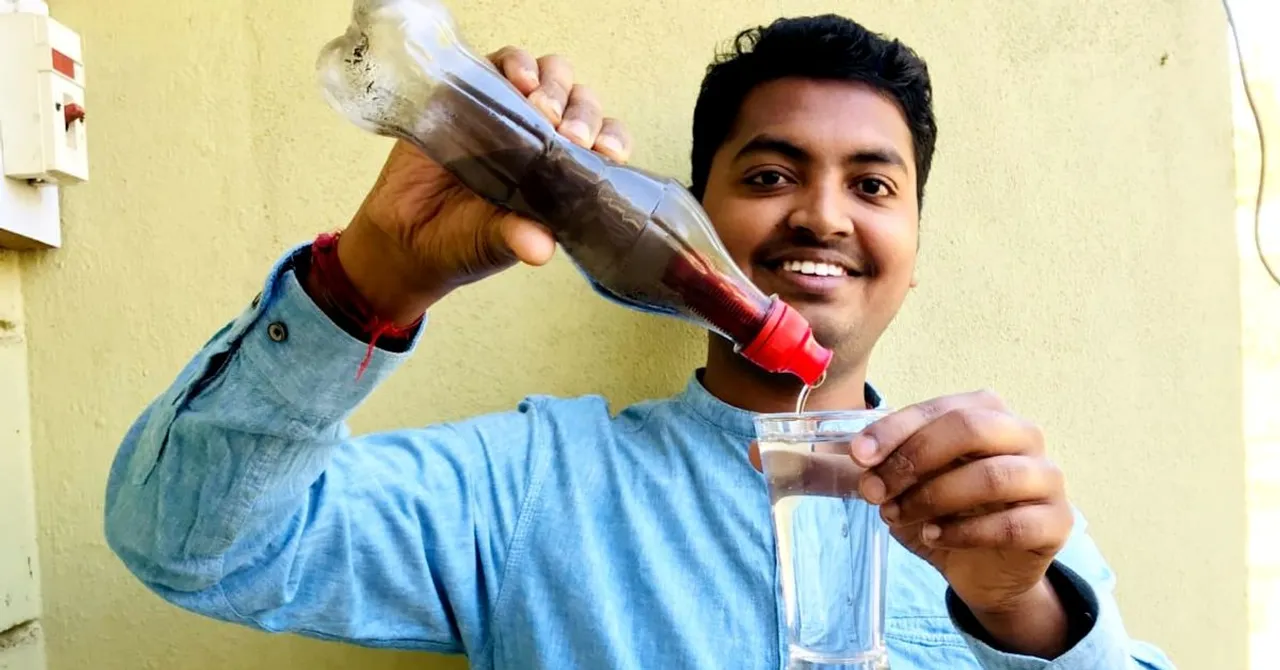 Fit This Rs 99 Device on Any Bottle & Filter 300 Litres of Water on the Go!