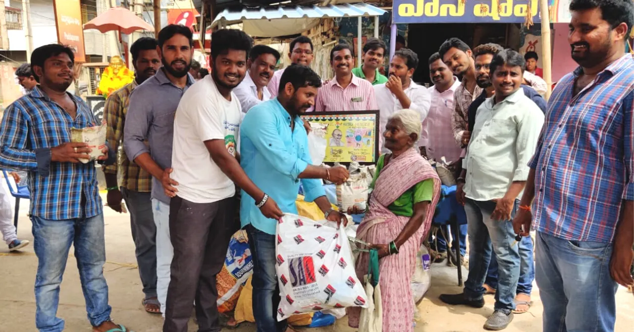 Give Plastic, Get Rice: Cashew Trader's Brilliant Initiative Gets 25,000 Citizens to Join It!