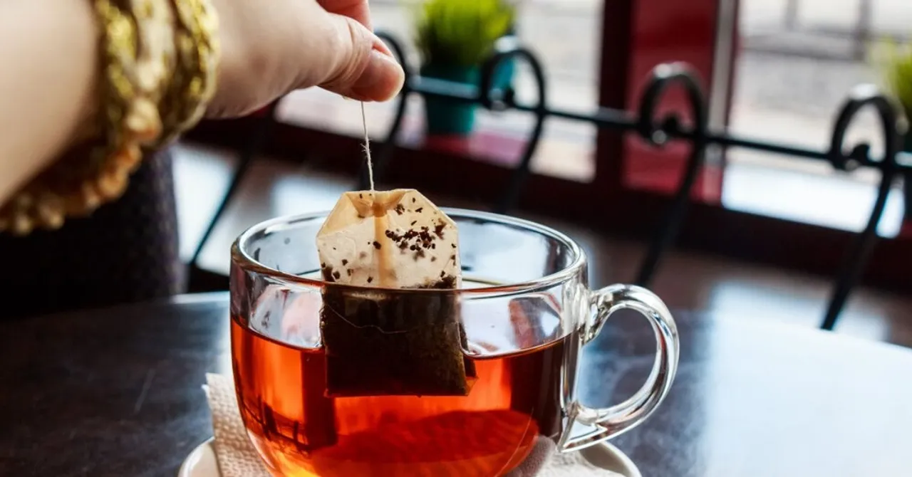Plastic in Your Green Tea? Here's How You May Be Having Your Drink Wrong