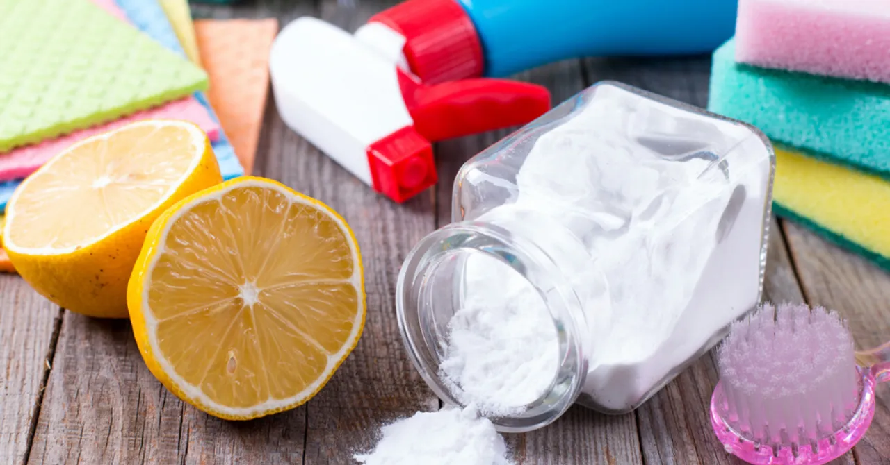 Can A Home Be Cleaned Without Plastic? This Viral Twitter Thread Has The Answer!