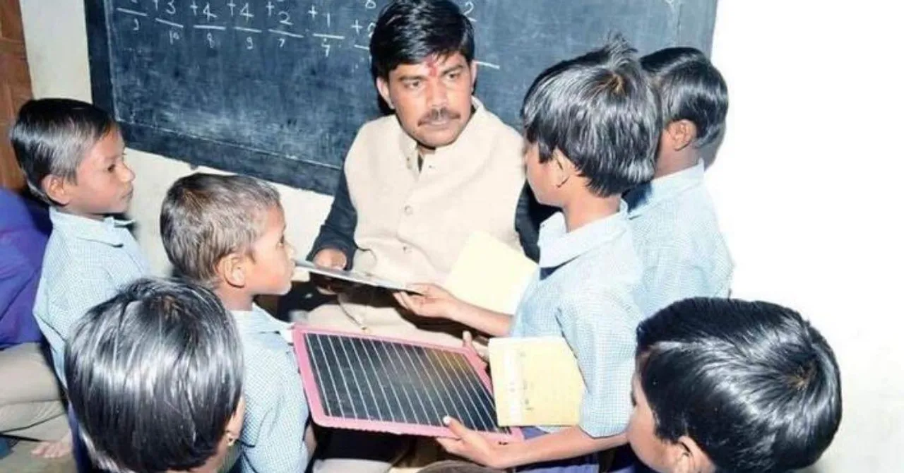 IAS Officer Rescues Over 35 Kids From Forced Labour, Ensures They Go To School