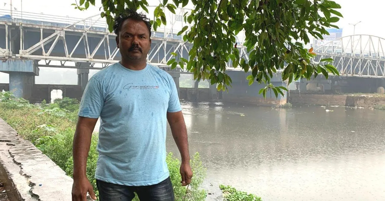 ‘I Don’t Fear Death’: Hero Street Vendor Who Risked His Life to Save Over 150 Others