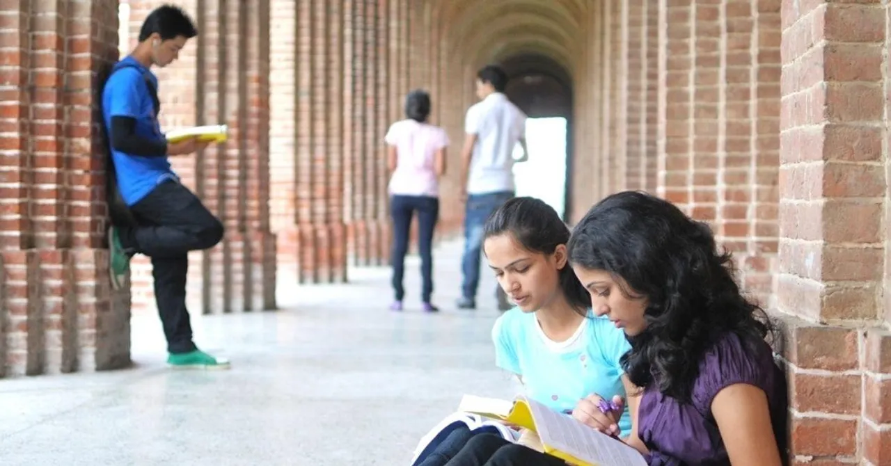 What's The Best Way To Revise For An Exam? Topper's Useful Hacks Goes Viral