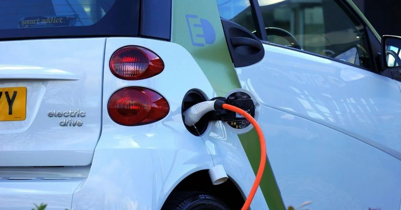 These 11 States Are Leading India's Transition to EVs With Key Policy Initiatives