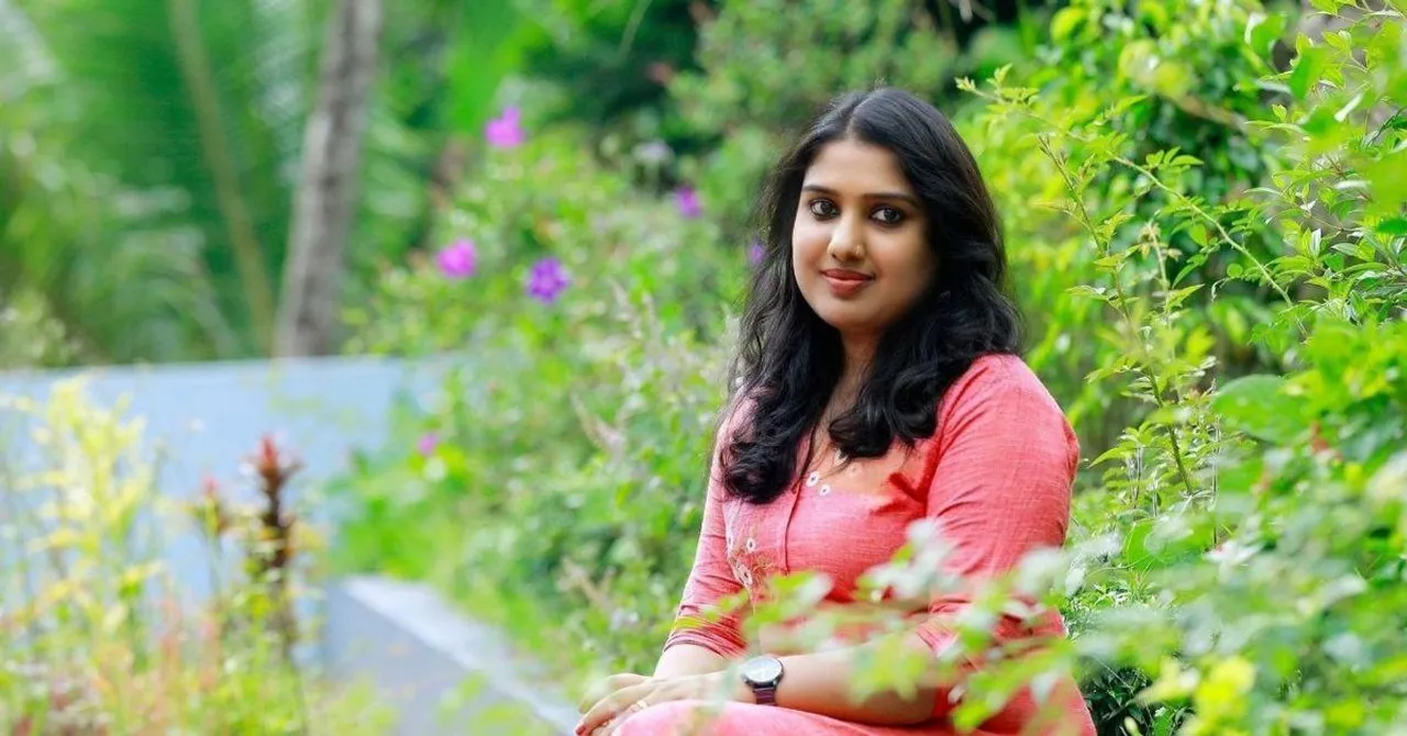 MBA Grad Turned Home-Remedy for Her Own Postpartum Hair Loss into Successful Biz
