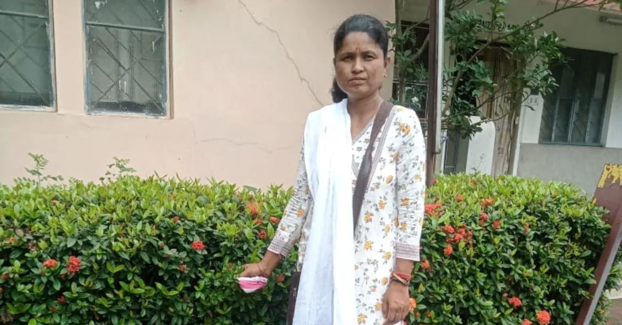 ‘I Started For My Daughter’: Assam Woman’s Vermicompost Biz Earns Her Rs 3.5 Lakh/Month