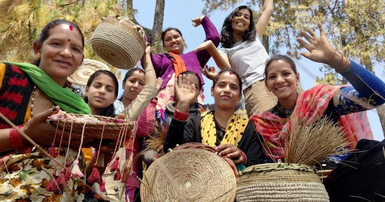 Sisters Turn 20,000 Kg Pine Needles Into Handicrafts to Reduce Uttarakhand Forest Fires