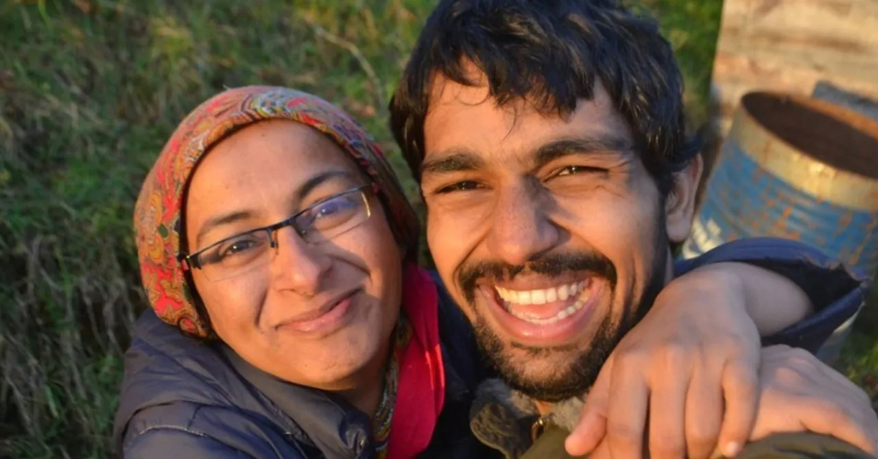 This IIT Couple Found Happiness in Farming & Off-Grid Life After Leaving High-Paying US Jobs