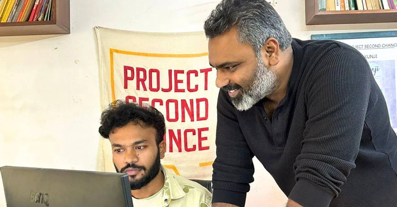 In Jails Across India, 3 Friends Are Giving 11000+ Prisoners the Chance They Deserve