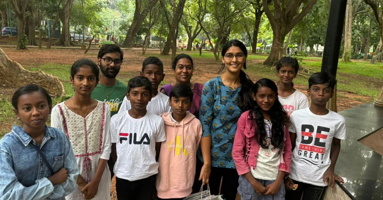At Just 16, She’s Bringing the Magic of Storytelling to Bengaluru’s Underprivileged Kids