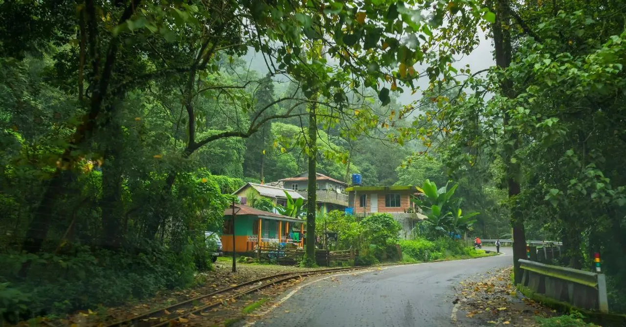 5 Indian Raagas That Bring the Monsoon to Life Through Music